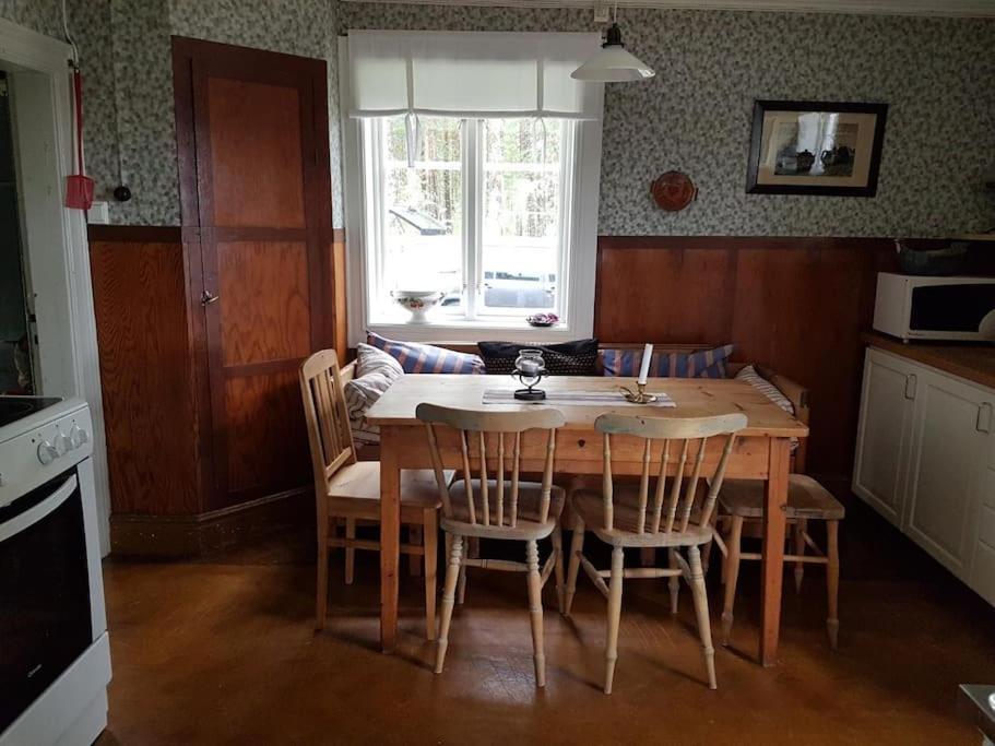 סבג Charmig Gard Med Bastu, Strandtomt Och Utedusch I Naturskoent Omrade מראה חיצוני תמונה